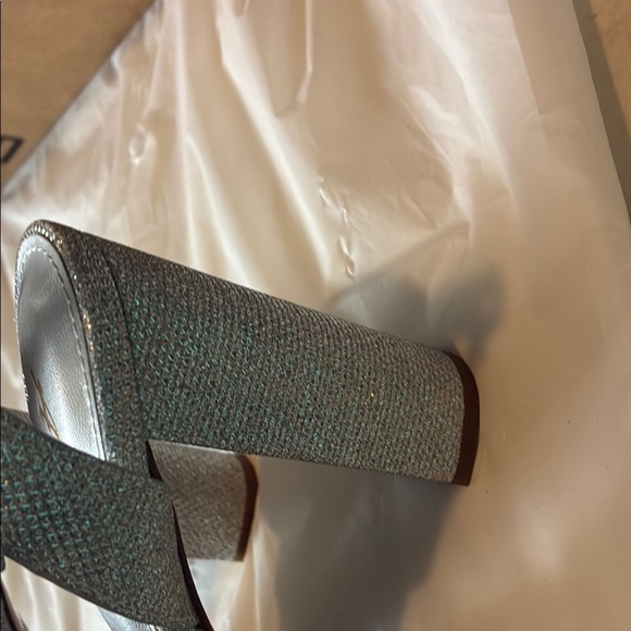 Glamorous Silver Glitter Heels with Ankle Strap - Picture 4 of 10